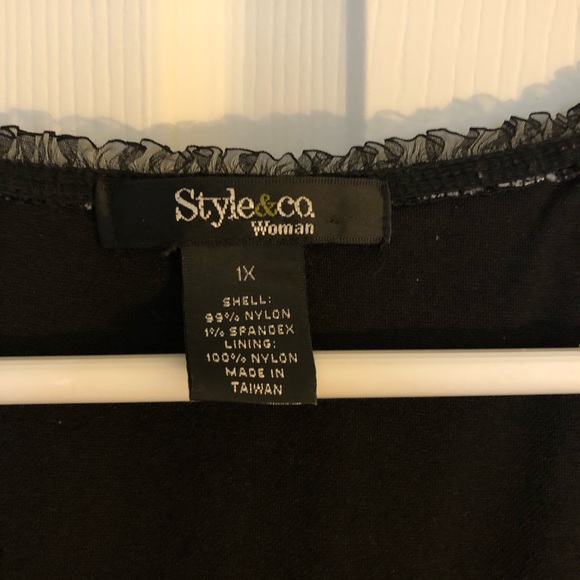 Style & Co. Women’s Black and White Top Size 1X - Picture 4 of 4
